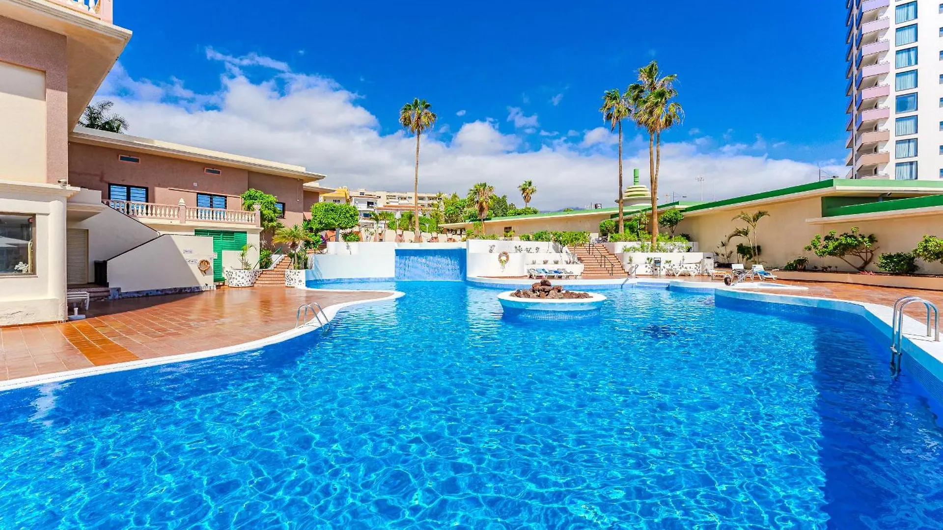 Trendy Work & Relax Seaside Home أذيخي شقة